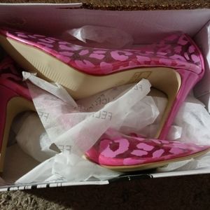 Pink Pumps